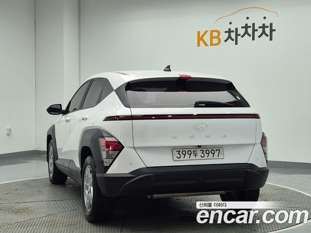 Hyundai Kona 2023 — photo 2
