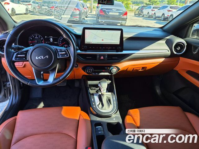 Kia K3 2022 — photo 9