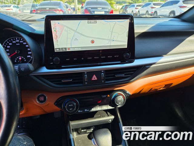 Kia K3 2022 — photo 11