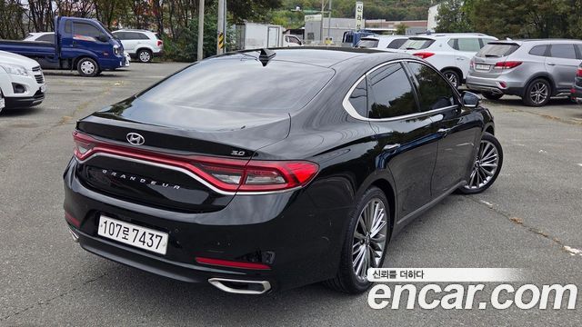 Hyundai Grandeur 2018 — photo 2