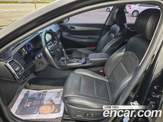 Hyundai Grandeur 2018 — photo 10