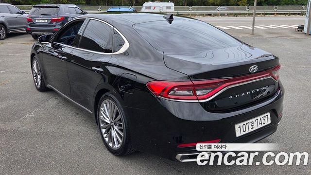 Hyundai Grandeur 2018 — photo 12