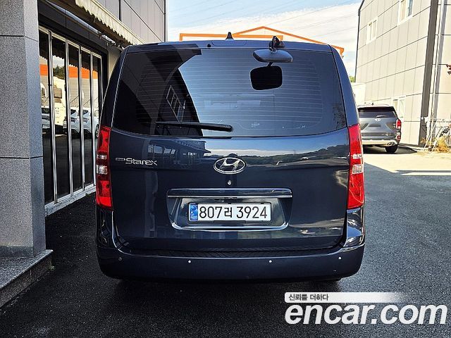 Hyundai Starex 2019 — photo 4