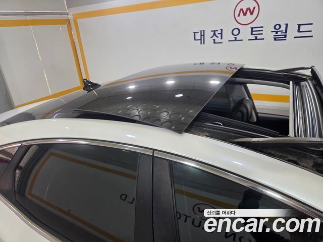 Hyundai Grandeur 2016 — photo 13