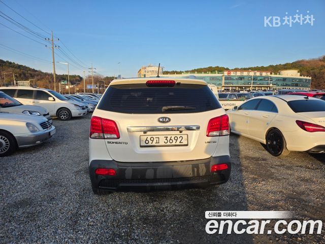 Kia Sorento 2011 — photo 3