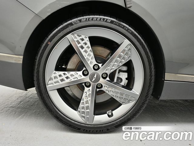 Genesis G80 2022 — photo 5