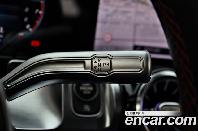 Mercedes-Benz GLB-Class 2021 — photo 12