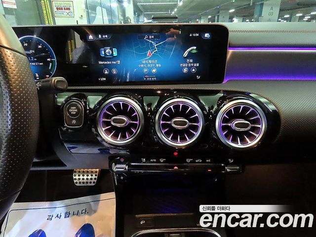 Mercedes-Benz CLA-Class 2020 — photo 11