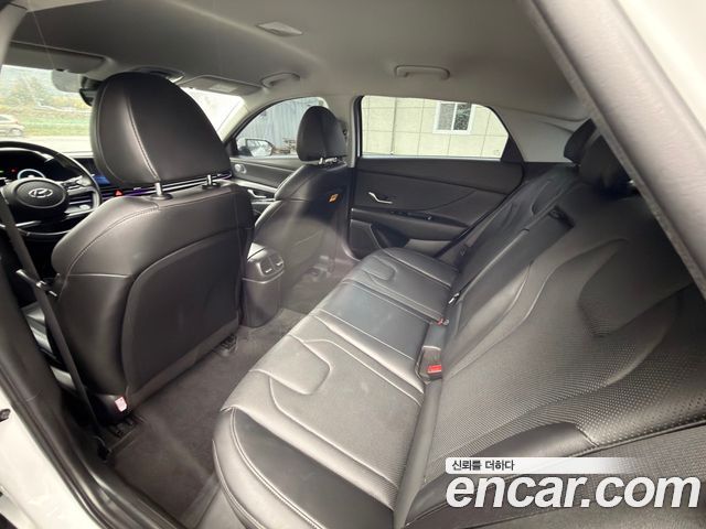Hyundai AVANTE 2021 — photo 8