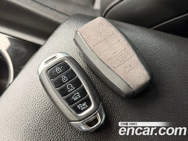 Hyundai AVANTE 2021 — photo 17