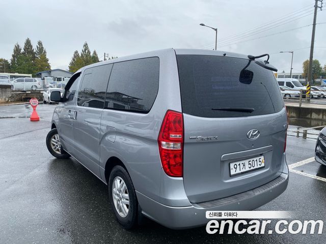 Hyundai Starex 2018 — photo 3