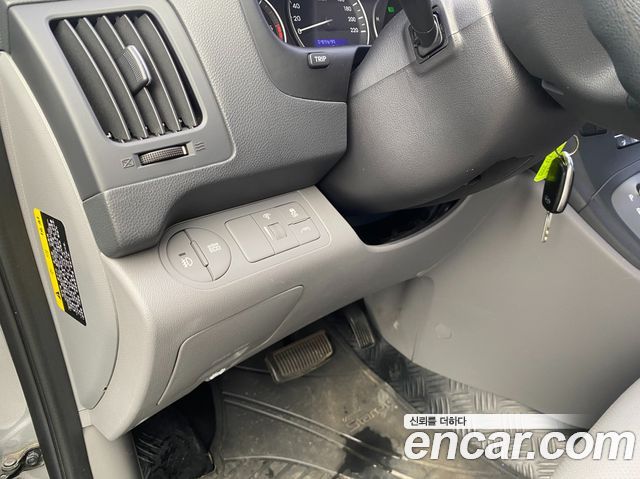 Hyundai Starex 2018 — photo 8