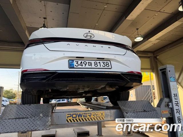 Hyundai AVANTE 2021 — photo 2