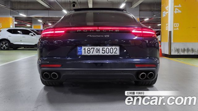 Porsche Panamera 2018 — photo 4