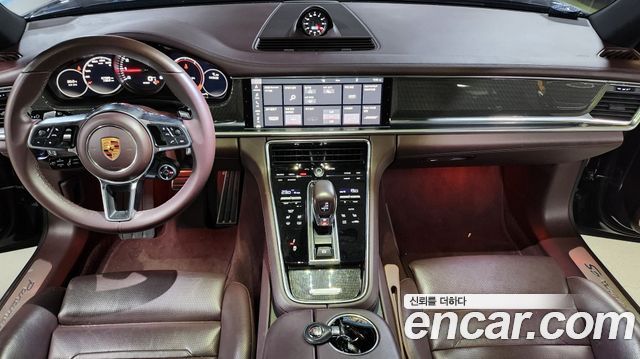 Porsche Panamera 2018 — photo 7