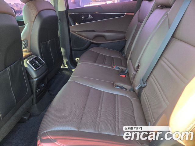 Kia Sorento 2017 — photo 15