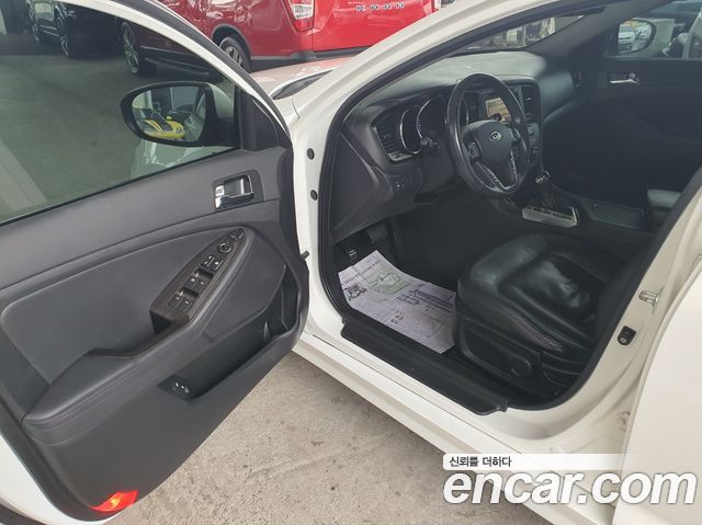 Kia K5 2013 — photo 14
