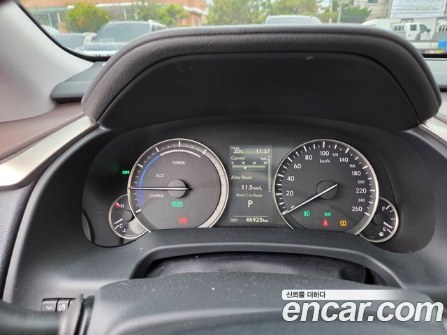 Lexus RX 2022 — photo 12