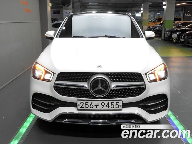 Mercedes-Benz GLE-Class 2020 — photo 3