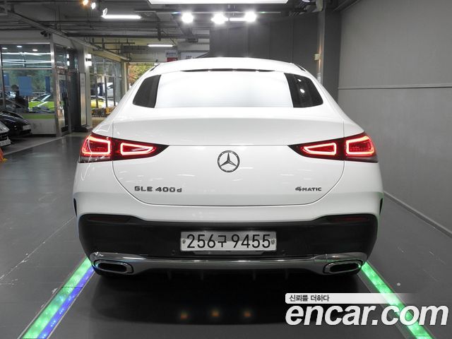 Mercedes-Benz GLE-Class 2020 — photo 4