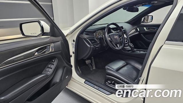 Cadillac CTS 2014 — photo 11