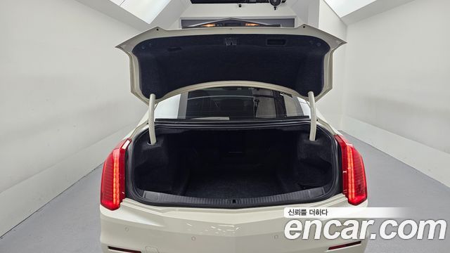 Cadillac CTS 2014 — photo 19