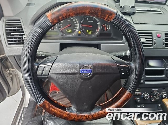 Volvo XC90 2007 — photo 8