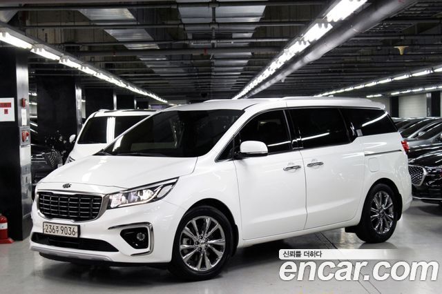 Kia Canival 2020 — photo 3