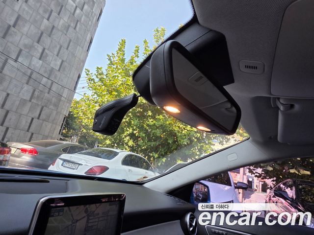 Mercedes-Benz GLA-Class 2015 — photo 18