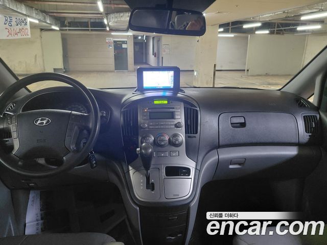 Hyundai Starex 2015 — photo 8