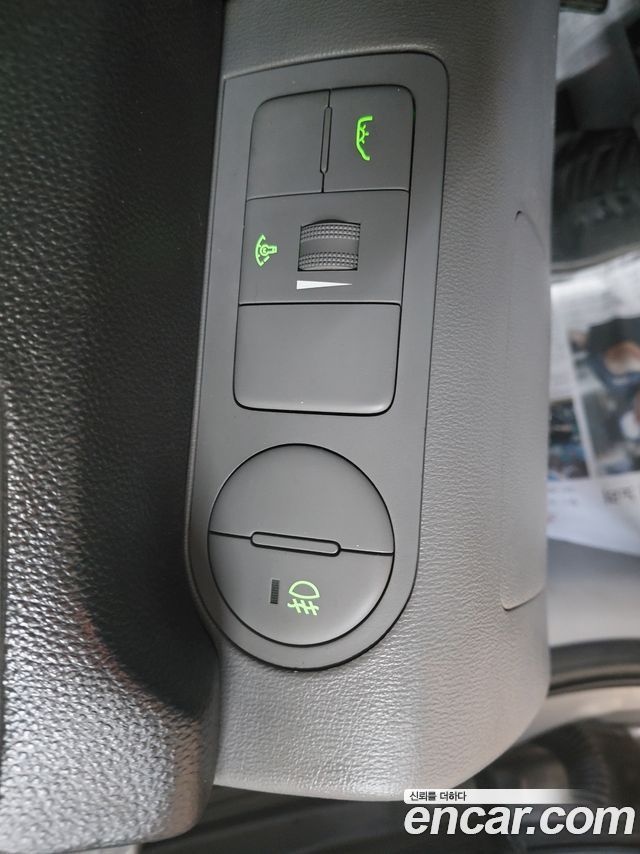 Hyundai Starex 2015 — photo 12