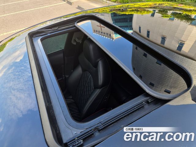Audi A7 2014 — photo 18