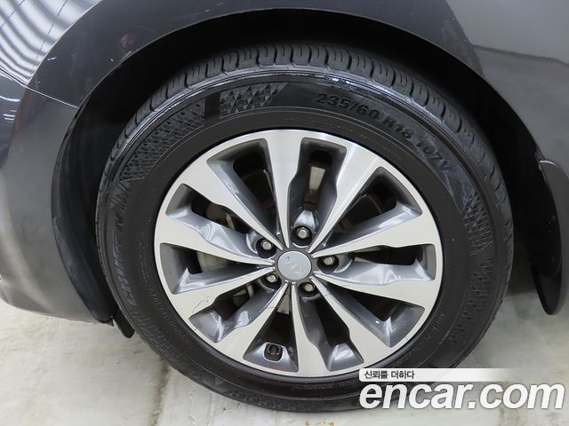 Kia Canival 2018 — photo 2