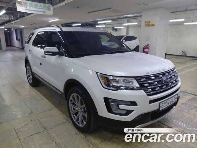 Ford Explorer 2017 — photo 3