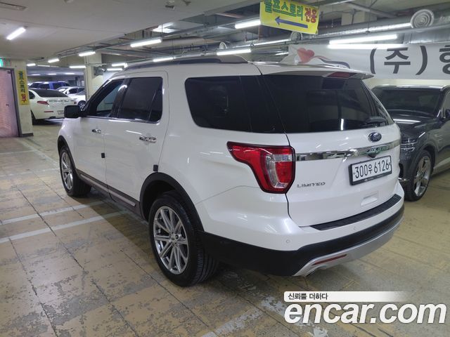 Ford Explorer 2017 — photo 6