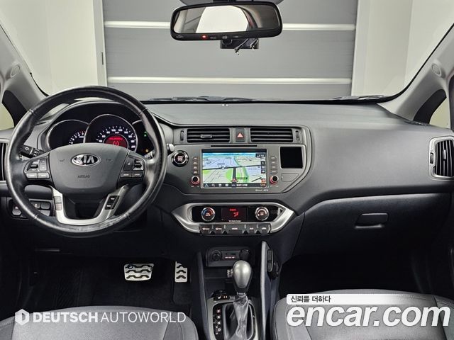 Kia pride 2014 — photo 7
