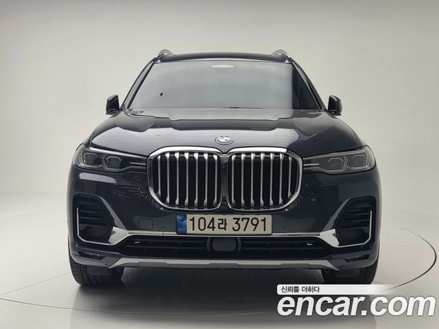 BMW X7 2022 — photo 3