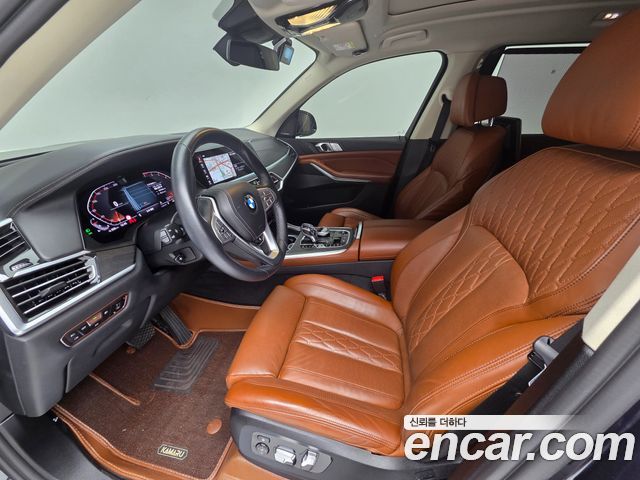 BMW X7 2022 — photo 11