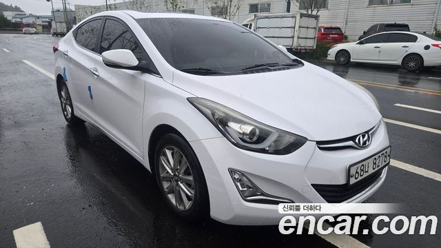 Hyundai AVANTE 2015 — photo 4