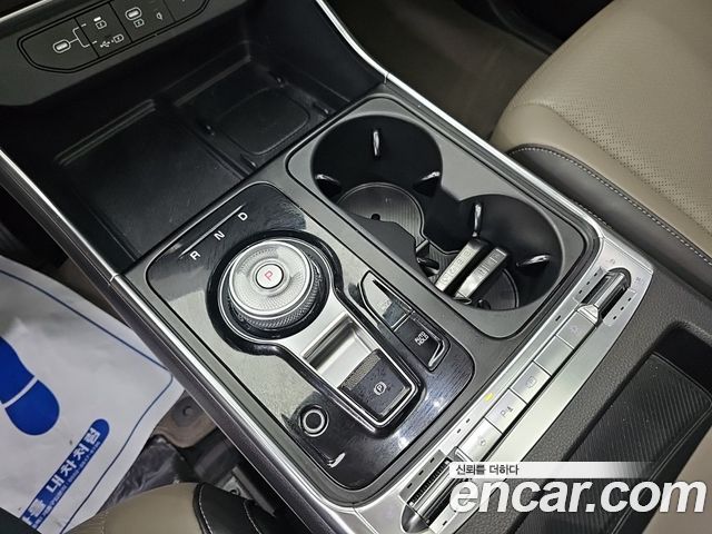 Kia Canival 2024 — photo 8