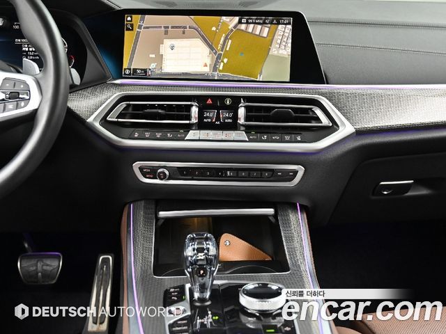BMW X5 2021 — photo 14