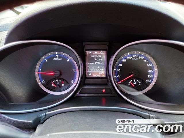 Hyundai Santafe 2015 — photo 13