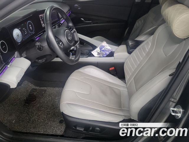 Hyundai AVANTE 2021 — photo 15