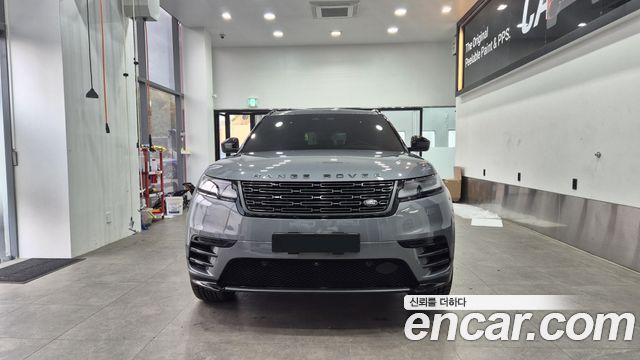 Land Rover Range Rover Velar 2025 — photo 3