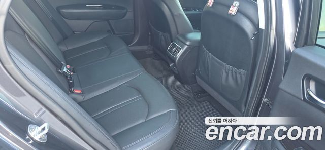 Kia K5 2016 — photo 10
