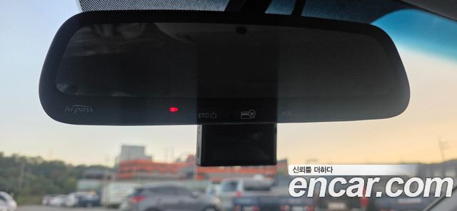 Kia K5 2016 — photo 11