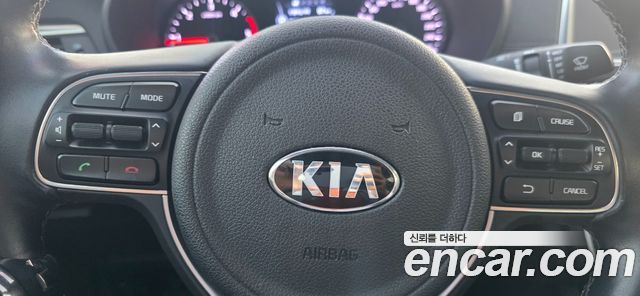 Kia K5 2016 — photo 12