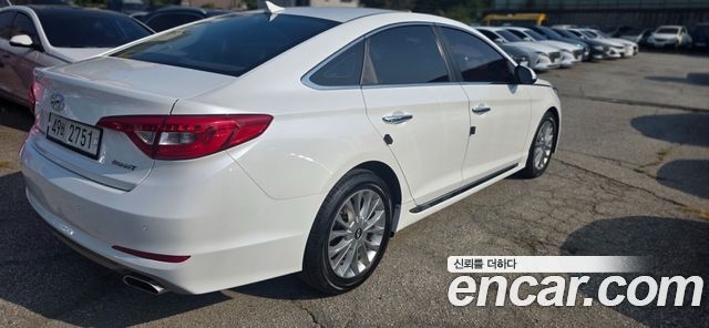 Hyundai Sonata 2016 — photo 2