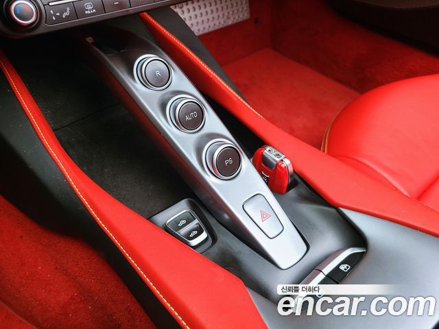 Ferrari Portofino 2019 — photo 11