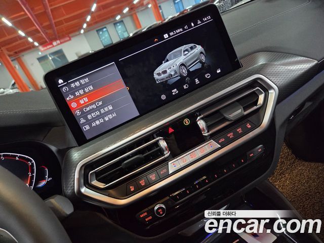 BMW X4 2025 — photo 9